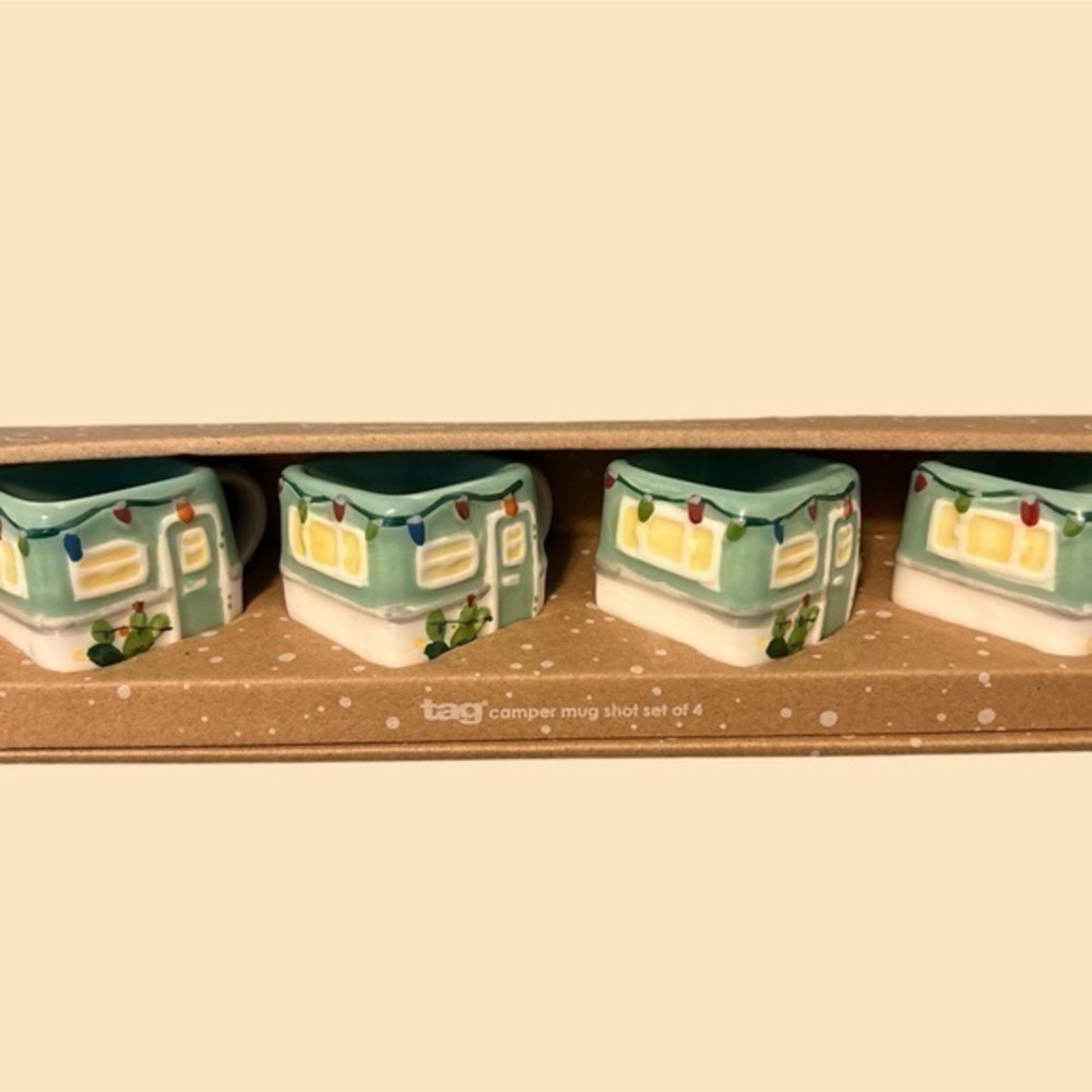 Set of FOUR Holiday camper mug shot set new